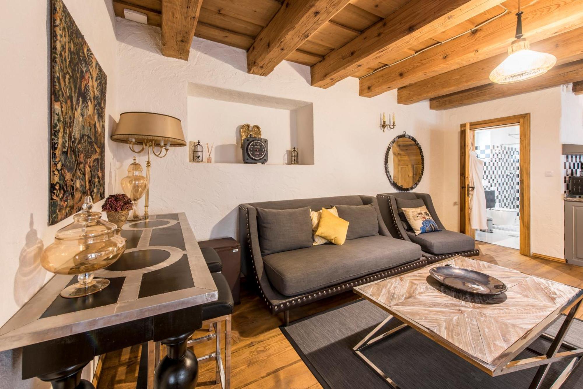 Casa Veche Aparthotel Μπρασόβ Δωμάτιο φωτογραφία