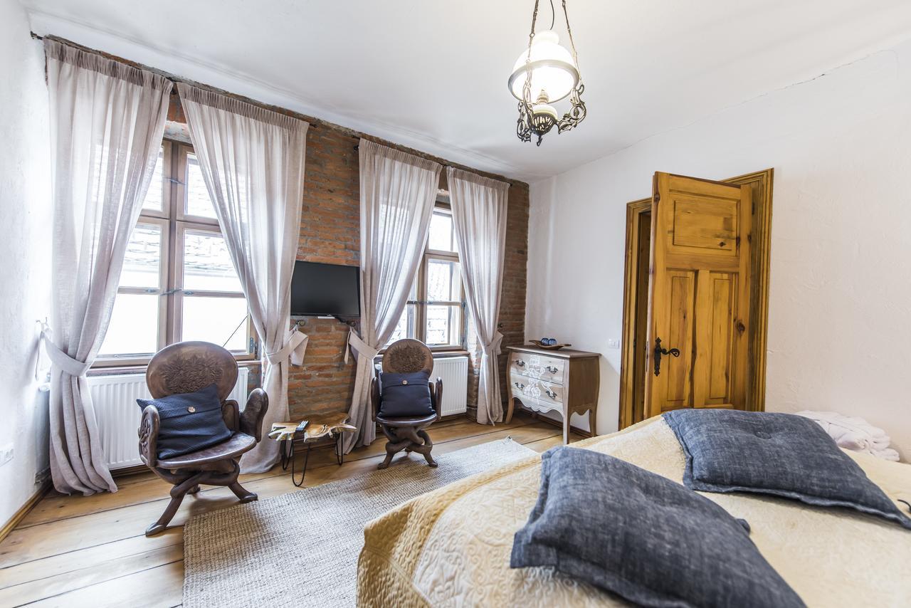 Casa Veche Aparthotel Μπρασόβ Εξωτερικό φωτογραφία