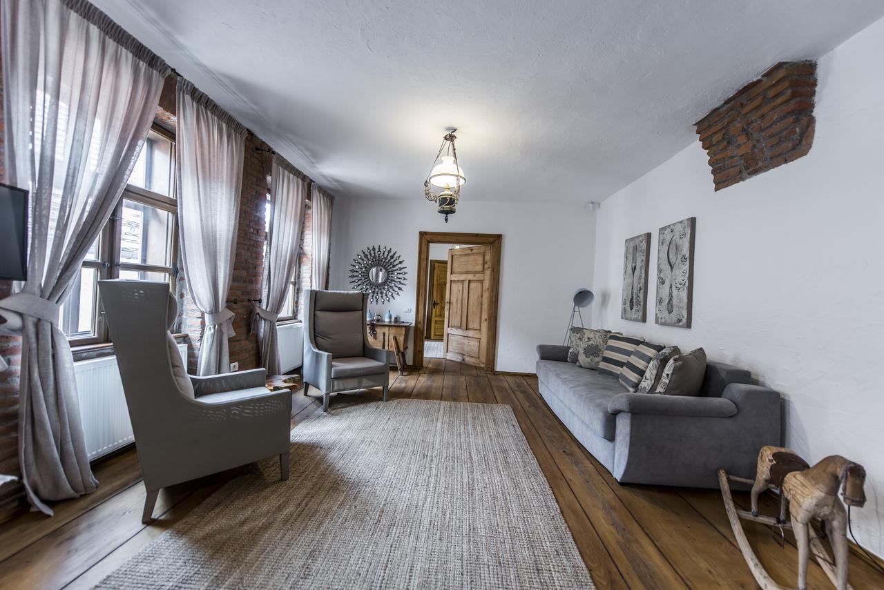 Casa Veche Aparthotel Μπρασόβ Εξωτερικό φωτογραφία