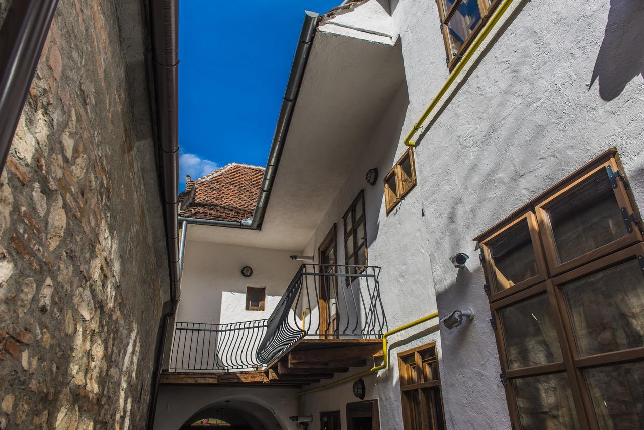 Casa Veche Aparthotel Μπρασόβ Εξωτερικό φωτογραφία
