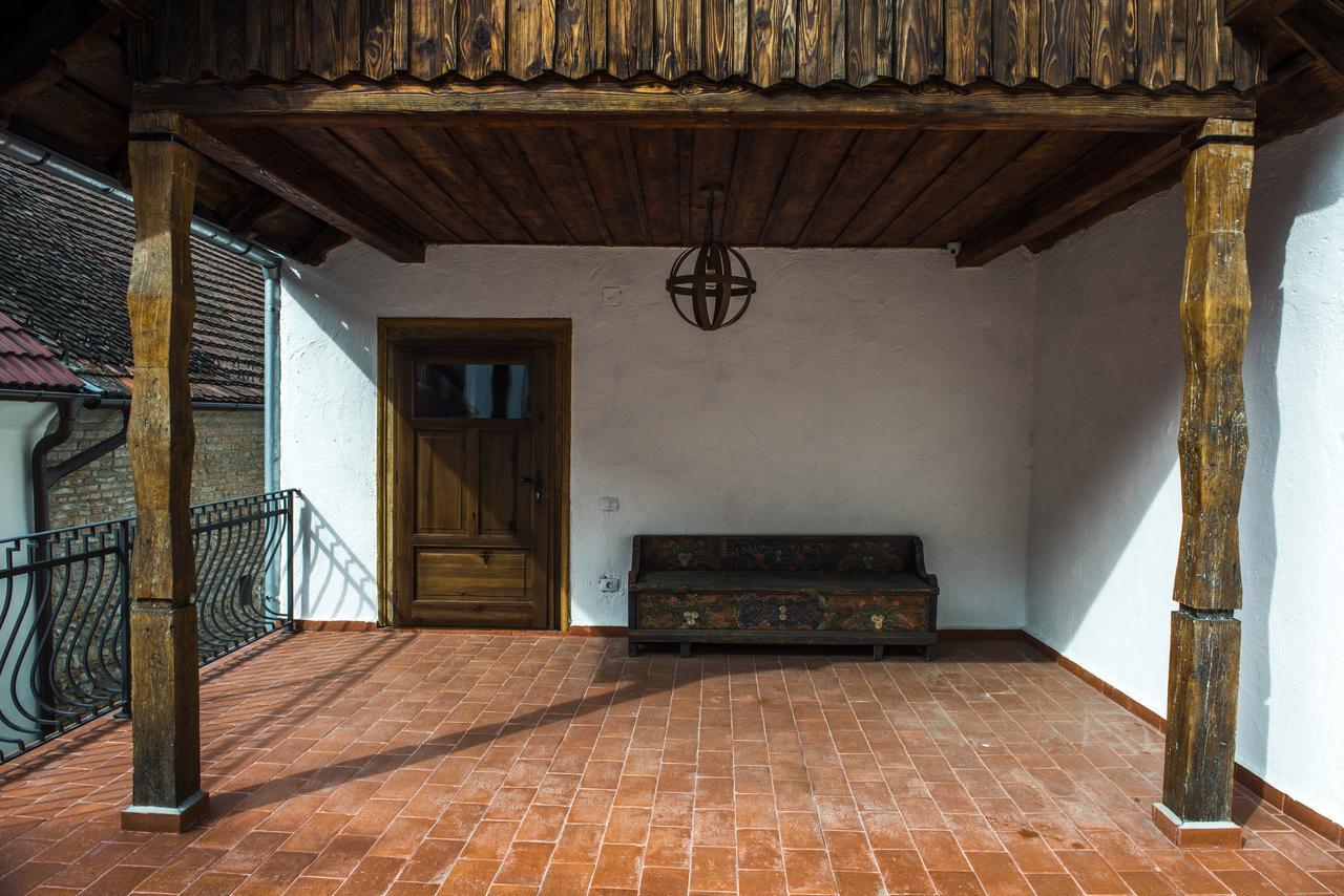 Casa Veche Aparthotel Μπρασόβ Εξωτερικό φωτογραφία