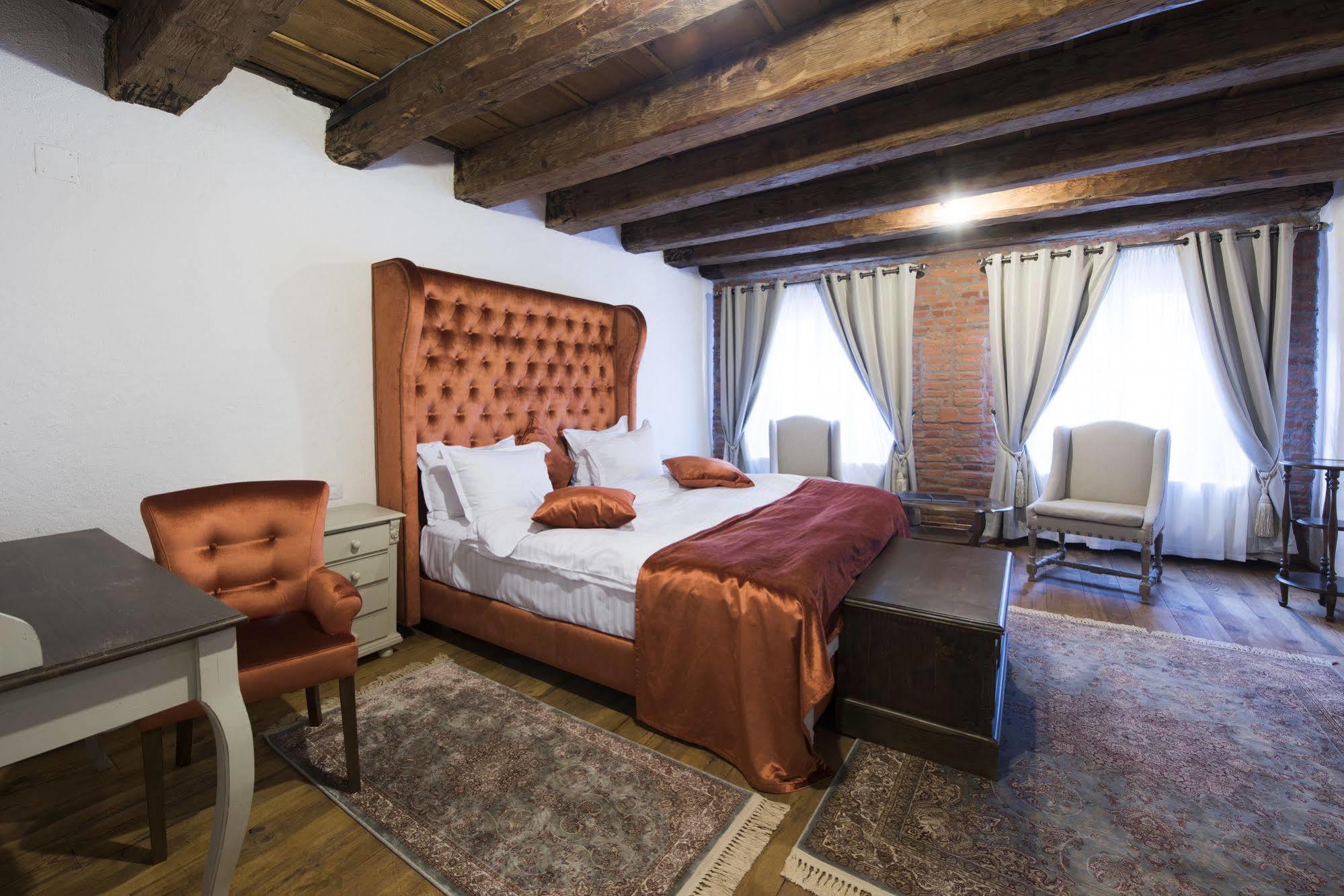 Casa Veche Aparthotel Μπρασόβ Εξωτερικό φωτογραφία